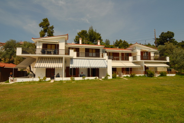 skiathos-villa-lilian-01.jpg