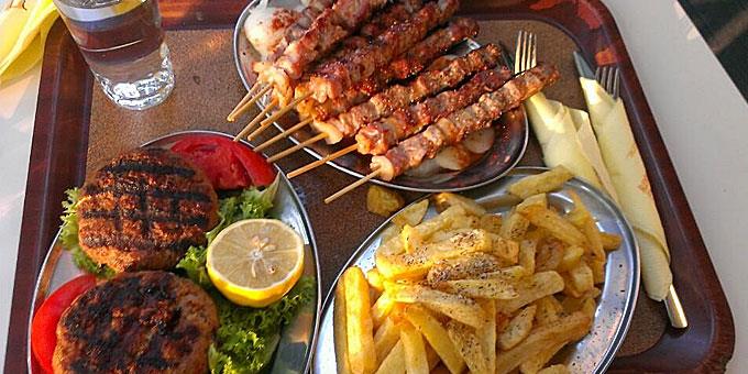 1005449-souvlaki_voreia_680.jpg